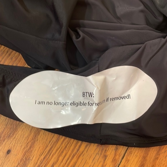 Andie The Symi One Piece Swimsuit Black size S NWT - Picture 9 of 9